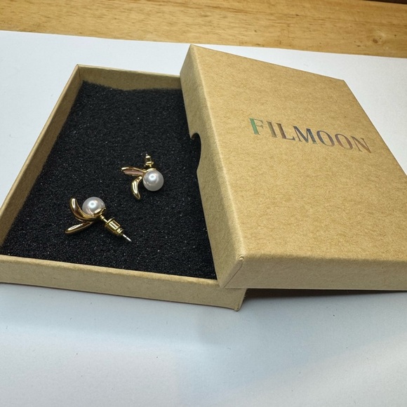 Easter Rabbit Pearl Earrings, Dainty Zircon Bunny Studs - Picture 4 of 4